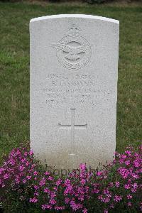 Hanover War Cemetery - Swann, Ronald Ezra