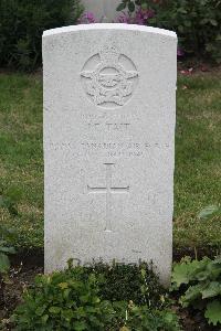 Hanover War Cemetery - Tait, Ivan Francis