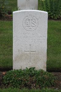 Hanover War Cemetery - Tasker, Vera Dorothy