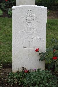 Hanover War Cemetery - Taverner, Philip Ackroyd