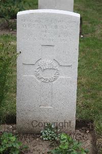 Hanover War Cemetery - Taylor, Owen Patrick Fewster