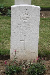 Hanover War Cemetery - Thomas, Ernest Arthur