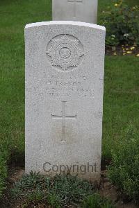 Hanover War Cemetery - Trevor, Harry