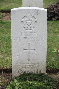 Hanover War Cemetery - Valery, Julien Francis