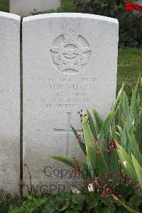 Hanover War Cemetery - Vitch, Michael Nancy