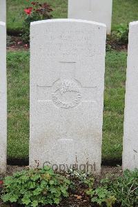 Hanover War Cemetery - Waldrom, Charles Keith