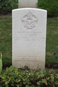 Hanover War Cemetery - Ward, Cornelius David