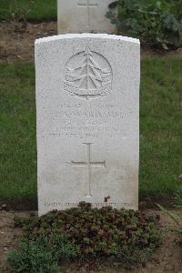 Hanover War Cemetery - Ward, Leonard Albert