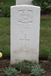 Hanover War Cemetery - Ward, William