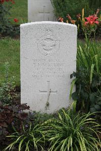 Hanover War Cemetery - Watkins, Ronald Leslie