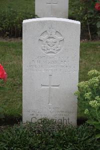 Hanover War Cemetery - Wedd, Rex Henry