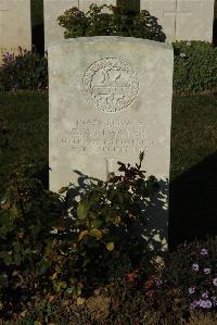 Caterpillar Valley Cemetery Longueval - Attwater, B