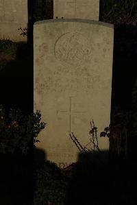 Caterpillar Valley Cemetery Longueval - Badham, W H