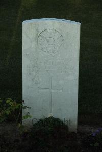 Caterpillar Valley Cemetery Longueval - Baldwin, N E