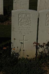 Caterpillar Valley Cemetery Longueval - Barrow, Daniel