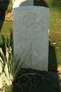 Caterpillar Valley Cemetery Longueval - Bell, R