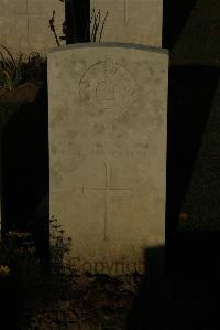 Caterpillar Valley Cemetery Longueval - Bird, Albert