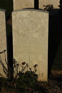 Caterpillar Valley Cemetery Longueval - Boseley, A E