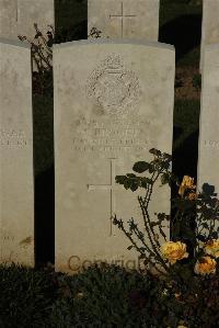 Caterpillar Valley Cemetery Longueval - Brookes, F