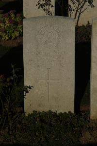 Caterpillar Valley Cemetery Longueval - Brown, Walter