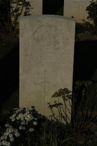 Caterpillar Valley Cemetery Longueval - Bygreaves, J W