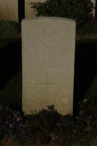 Caterpillar Valley Cemetery Longueval - Cameron, M