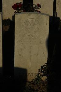 Caterpillar Valley Cemetery Longueval - Campbell, J