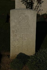 Caterpillar Valley Cemetery Longueval - Cannon, T