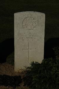 Caterpillar Valley Cemetery Longueval - Chambers, Theodore