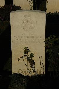 Caterpillar Valley Cemetery Longueval - Chichester, William George Cubitt