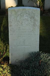 Caterpillar Valley Cemetery Longueval - Churchill, A E