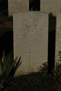 Caterpillar Valley Cemetery Longueval - Clark, Henry (Harry)