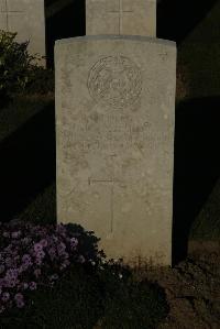 Caterpillar Valley Cemetery Longueval - Clarke, Charles