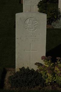 Caterpillar Valley Cemetery Longueval - Crisp, W