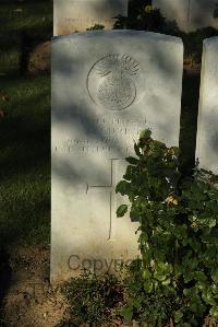 Caterpillar Valley Cemetery Longueval - Currie, Charles