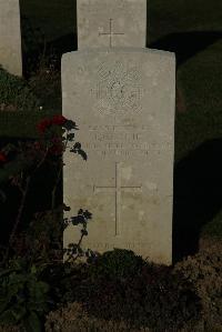 Caterpillar Valley Cemetery Longueval - Currie, John