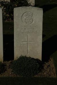 Caterpillar Valley Cemetery Longueval - Davies, E