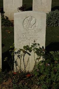 Caterpillar Valley Cemetery Longueval - Dawson, J