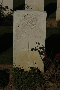 Caterpillar Valley Cemetery Longueval - Dempsey, J