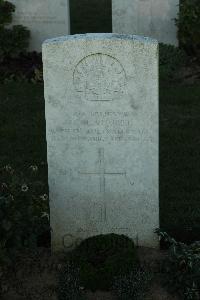 Caterpillar Valley Cemetery Longueval - Dewhurst, George