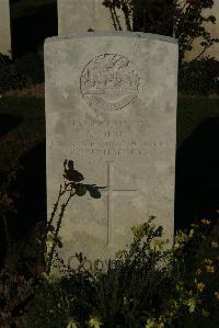 Caterpillar Valley Cemetery Longueval - Dixon, S