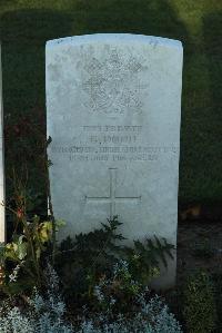 Caterpillar Valley Cemetery Longueval - Dodd, George