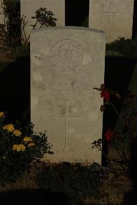 Caterpillar Valley Cemetery Longueval - Downham, E J