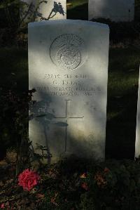 Caterpillar Valley Cemetery Longueval - Elias, G