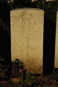 Caterpillar Valley Cemetery Longueval - Evans, J H