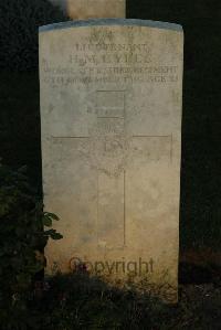 Caterpillar Valley Cemetery Longueval - Eyles, Harold Morley