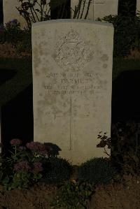 Caterpillar Valley Cemetery Longueval - Farmer, S