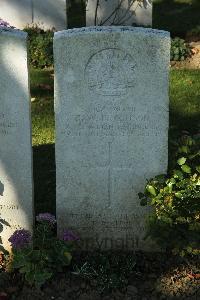 Caterpillar Valley Cemetery Longueval - Ferguson, George William