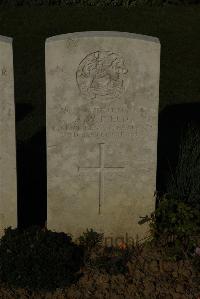 Caterpillar Valley Cemetery Longueval - Field, A W