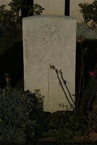 Caterpillar Valley Cemetery Longueval - Foster, John Maurice